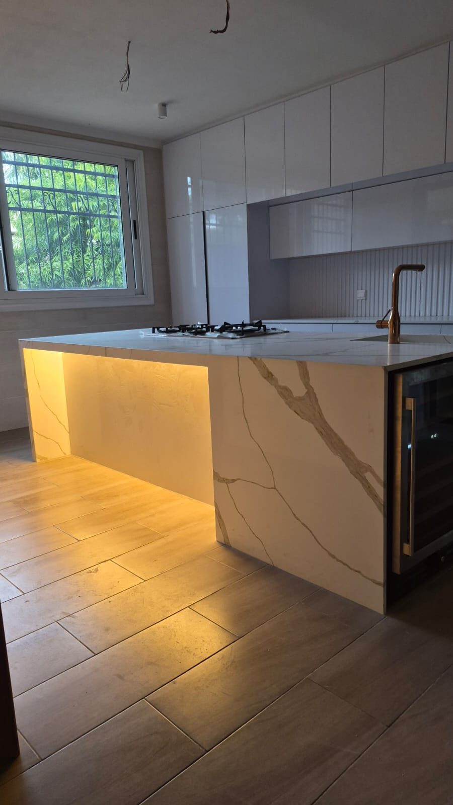 Charcoal and oak contemporary kitchen